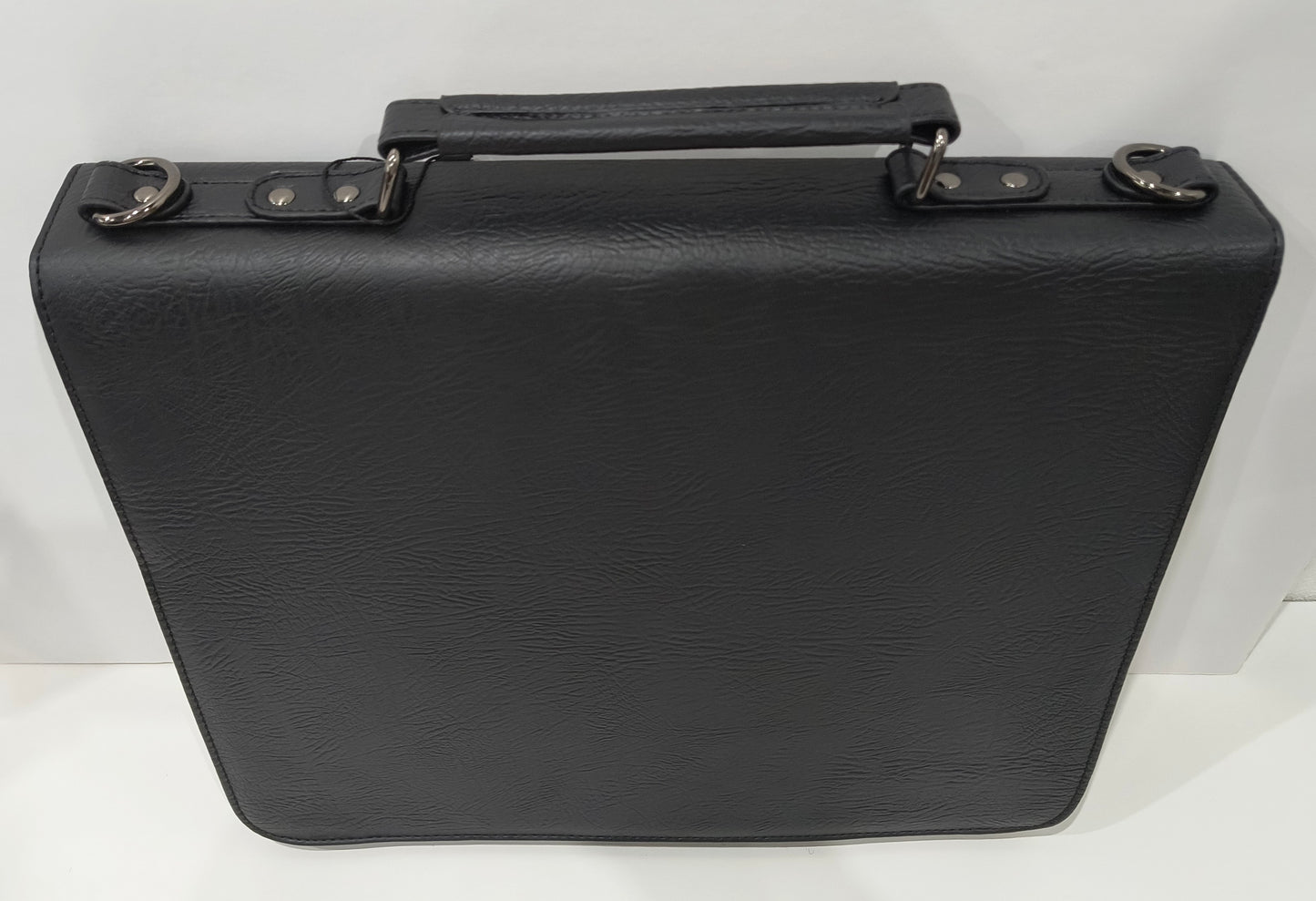 Maletín 40x33x10 cm Unisex Negro con Asa de Mano y Tira Ajustable - tenemosturegalo.es
