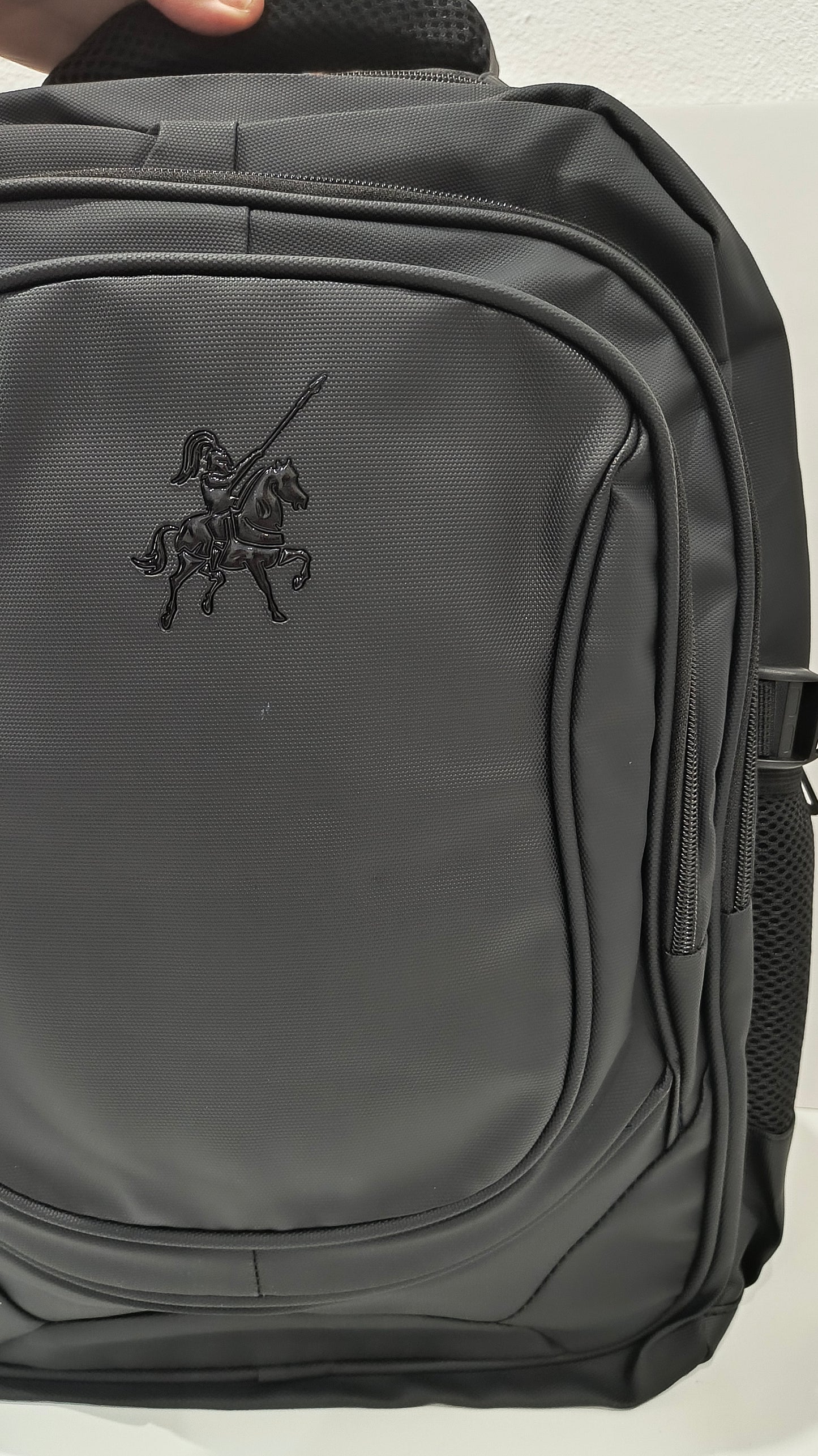 Mochila Unisex 46x40x14 cm Negra de Gran Capacidad con Múltiples Bolsillos y Espalda Acolchada - tenemosturegalo.es