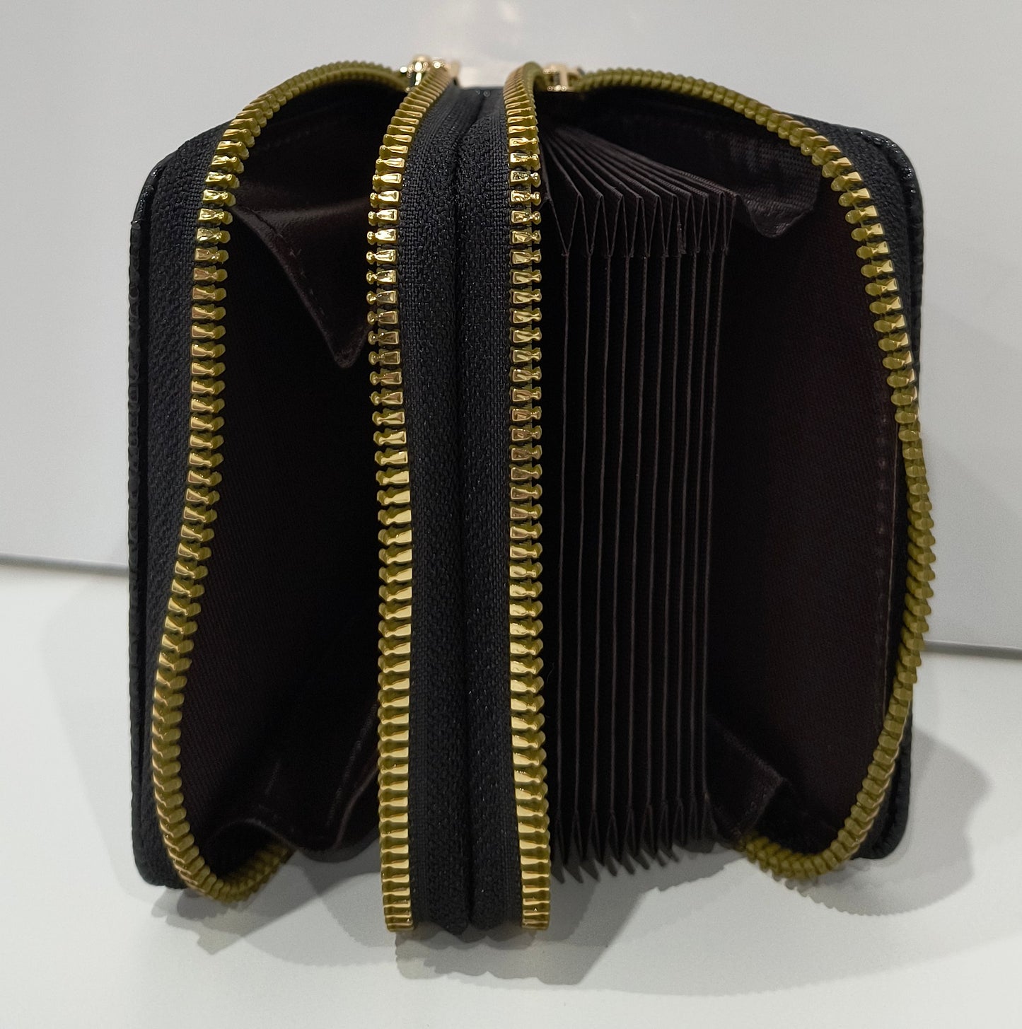 Monedero Cartera 10x8x4cm disponible en color rojo y negro para Mujer con Doble Cremallera (10x8x4 cm): Elegancia y Comodidad en un Diseño Compacto - tenemosturegalo.es