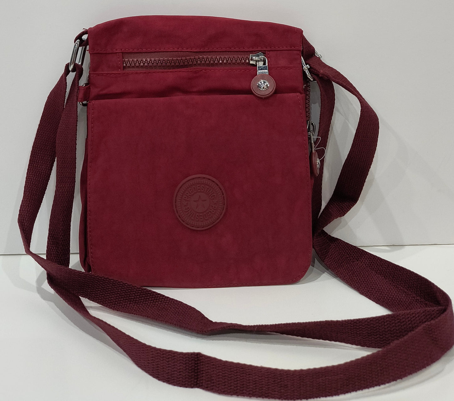 Bolso Bandolera Rojo Oscuro Unisex 20x16cm – Diseño Compacto, Práctico y con Estilo