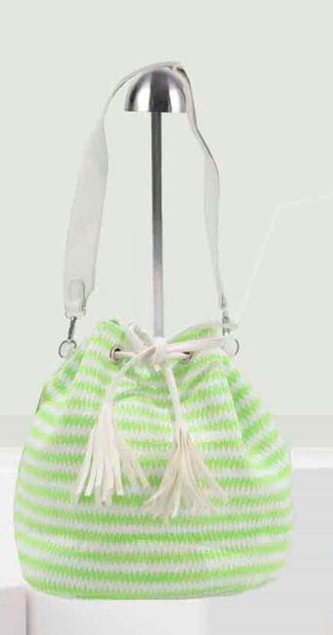 Bolso Bombonera Rayas 22 x 18 x 24cm disponible en rosa, mostaza y verde – Estilo y Comodidad para Tu Día a Día