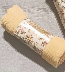 Fular Ligero y Elegante 170*70cm – Disponible en Varios Colores, Blanco, gris, azul claro, lila, beige, verde, salmón, azul, azul marino, rosa, negro y fucsia. - tenemosturegalo.es