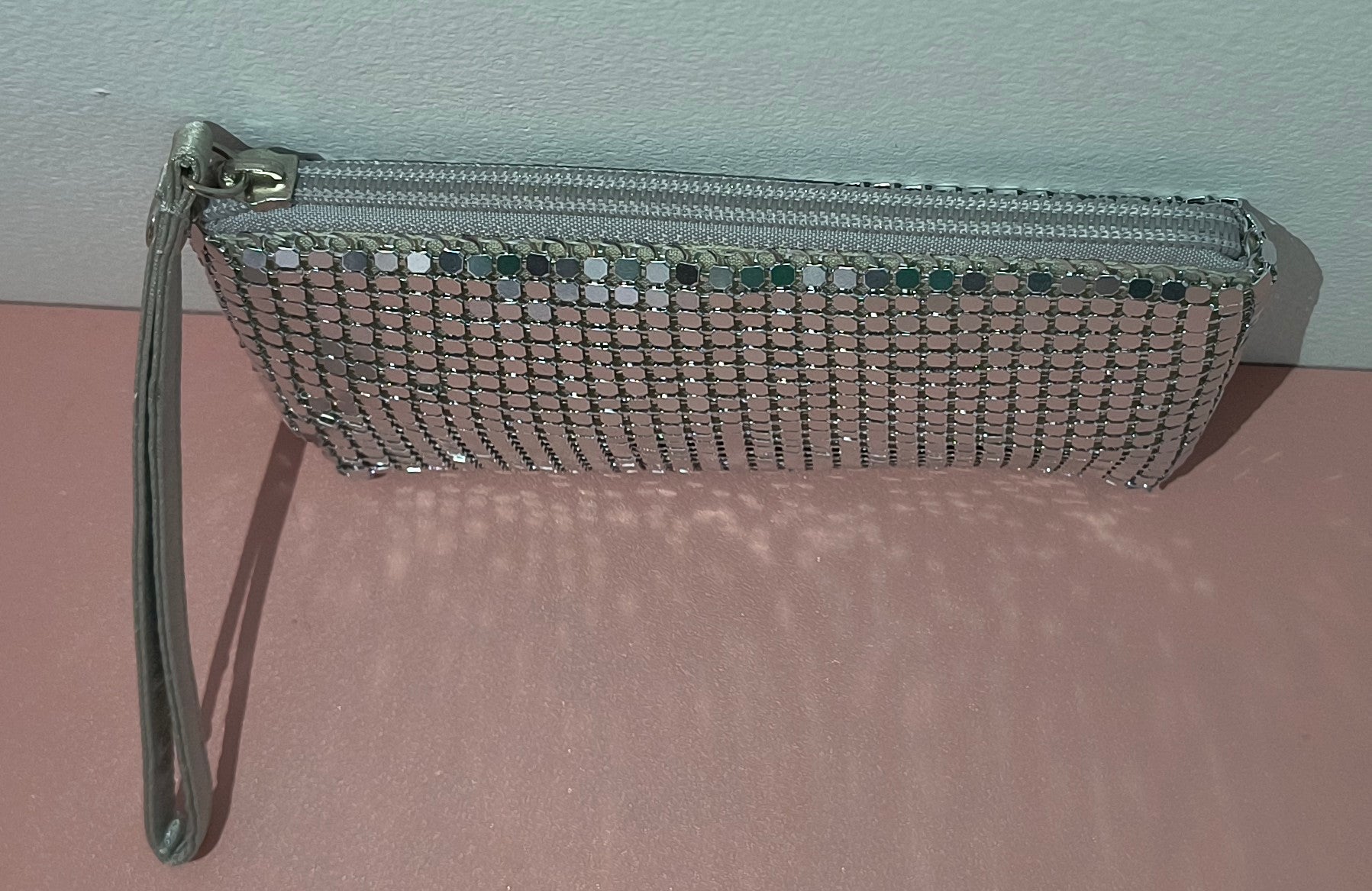Monedero mujer color plata con detalles brillantes 17*9*1 - tenemosturegalo.es