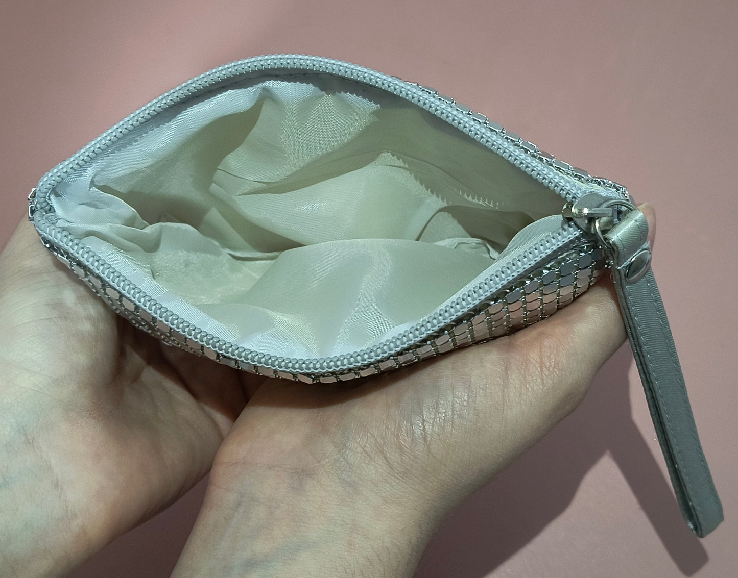 Monedero mujer color plata con detalles brillantes 17*9*1 - tenemosturegalo.es