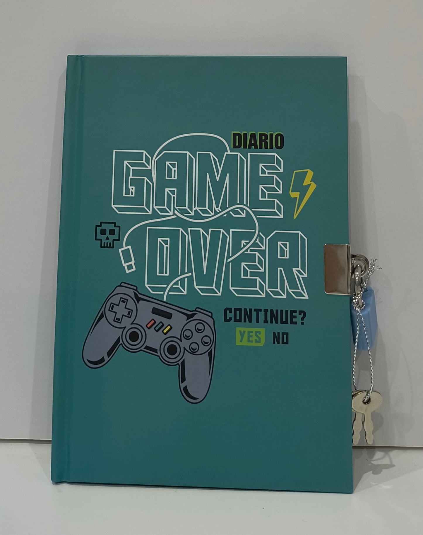Diario con Candado y Llaves – Estampado de Game en Verde y Balones en Azul 17,5*12,5*1 - tenemosturegalo.es