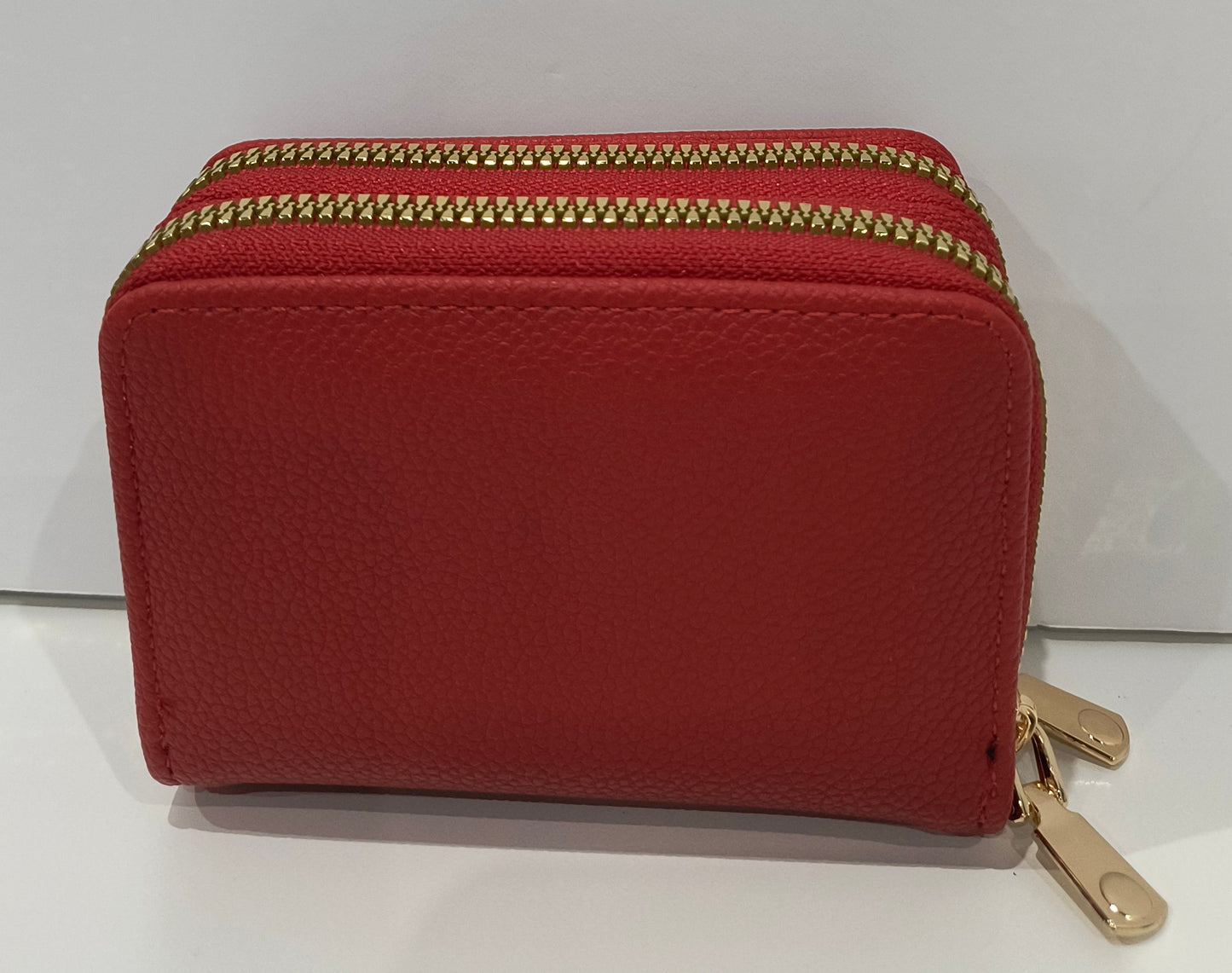 Monedero Cartera 10x8x4cm disponible en color rojo y negro para Mujer con Doble Cremallera (10x8x4 cm): Elegancia y Comodidad en un Diseño Compacto - tenemosturegalo.es