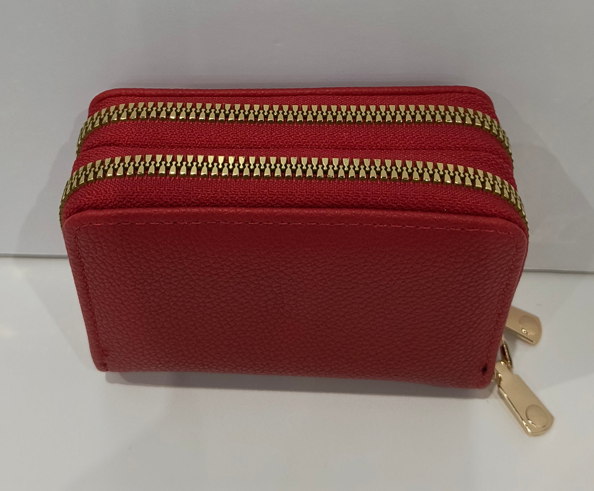Monedero Cartera 10x8x4cm disponible en color rojo y negro para Mujer con Doble Cremallera (10x8x4 cm): Elegancia y Comodidad en un Diseño Compacto - tenemosturegalo.es