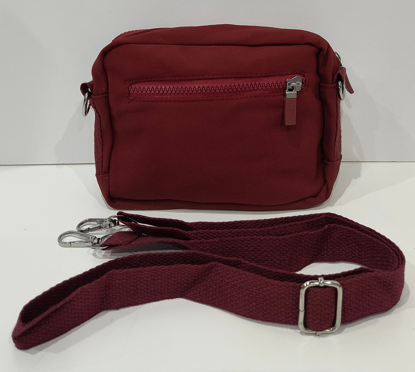 Bolso Bandolera unisex Antirrobo Rojo Oscuro 20x14x5cm – Compacto, Seguro y con Estilo para San Fermín