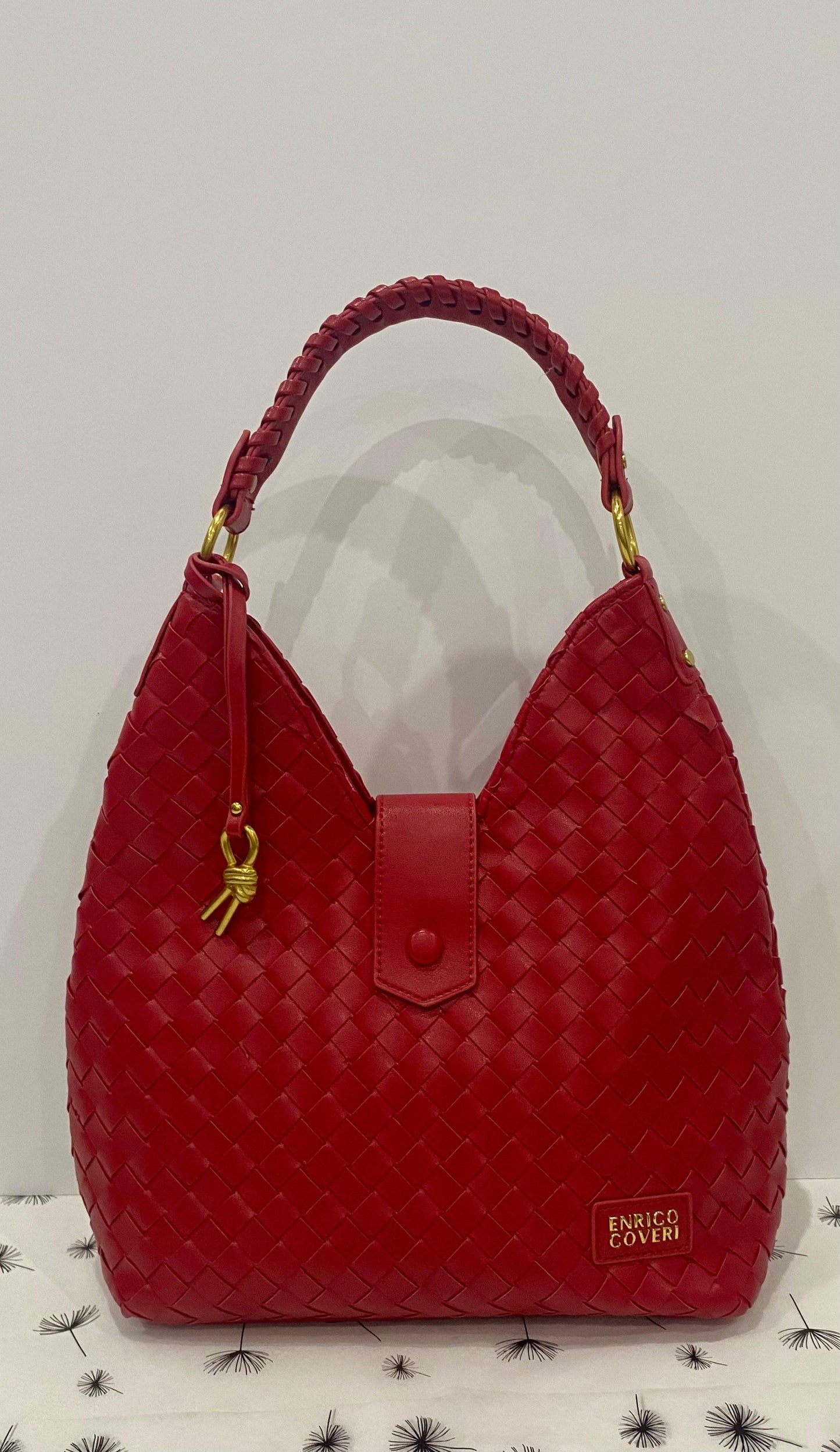 Bolso bandolera rojo 32x39x10cm – Elegancia, pasión y funcionalidad en un solo accesorio - tenemosturegalo.es